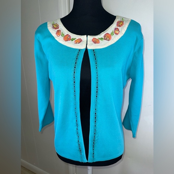 VINTAGE NWT Joseph A. Embroidered Turquoise Sweater - Picture 3 of 10